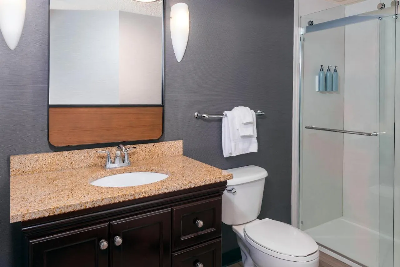 Courtyard By Marriott Sarasota At University Town Center Desoto Lakes