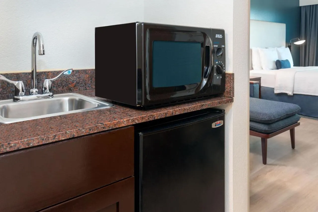 Courtyard By Marriott Sarasota At University Town Center Desoto Lakes